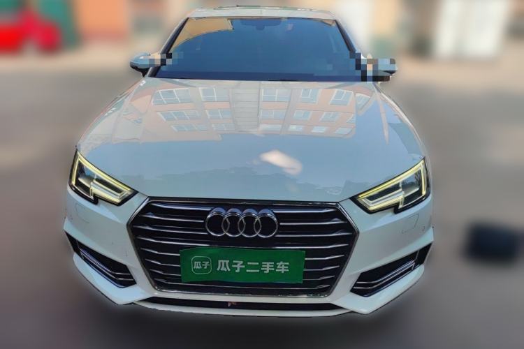 Used Audi A4L 2019 40 TFSI Ambition China VI Front