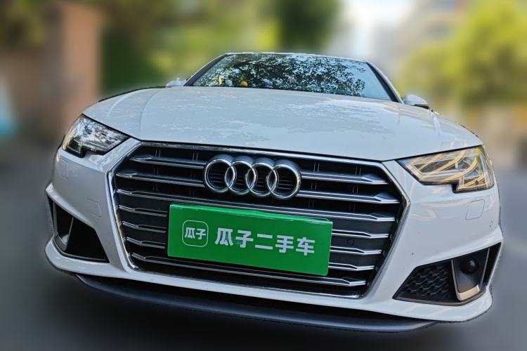 Used Audi A4L 2019 40 TFSI Fashion Edition China VI Emission Standard Front