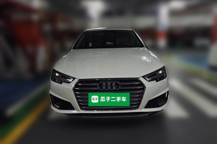 Used Audi A4L 2019 40 TFSI Fashion Edition China VI Emission Standard Front