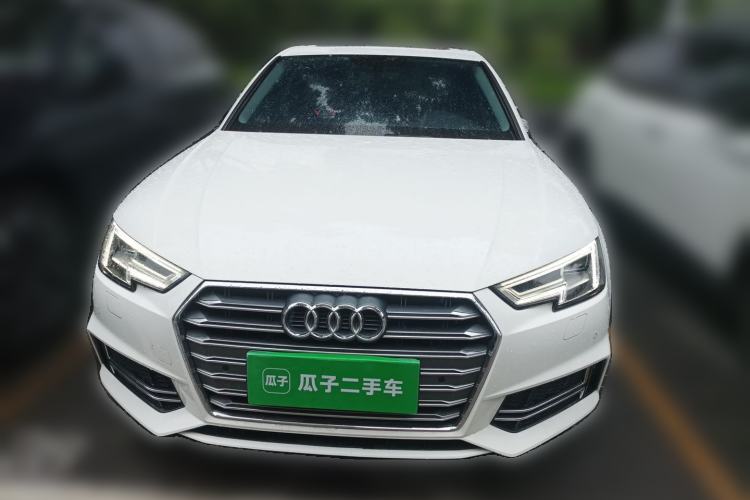 Used Audi A4L 2019 40 TFSI Ambition China VI Front