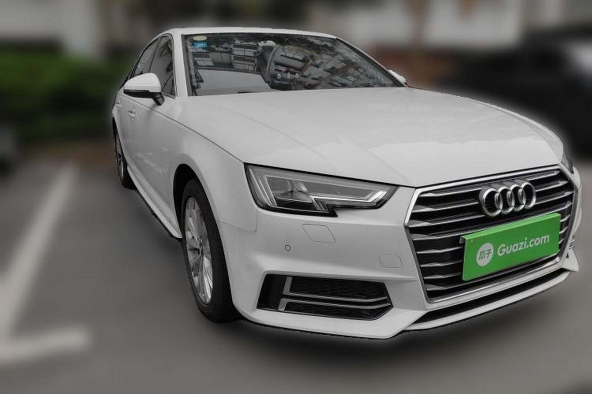 Used Audi A4L 2019 40 TFSI Ambition China VI Front Right 45 Deg