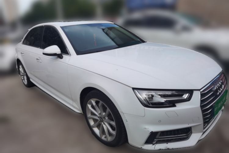 Used Audi A4L 2019 40 TFSI Ambition China VI Front Right 45 Deg