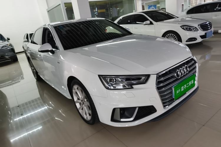 Used Audi A4L 2019 40 TFSI Fashion Version China V Front Right 45 Deg