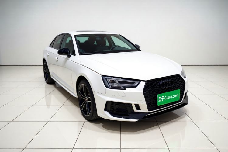 Used Audi A4L 2019 35 TFSI Ambition China V Front Right 45 Deg