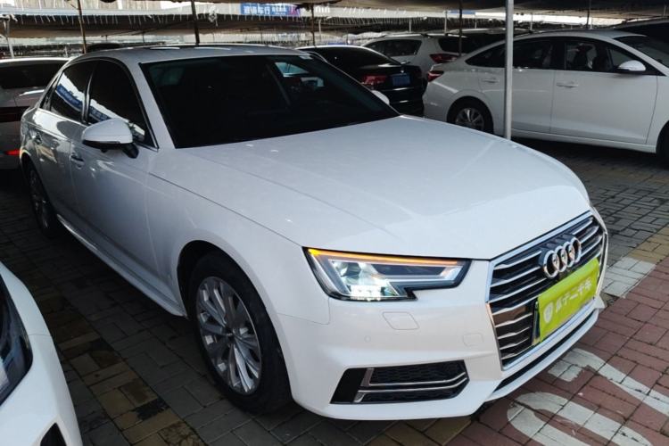 Used Audi A4L 2019 40 TFSI Ambition Version China V Front Right 45 Deg
