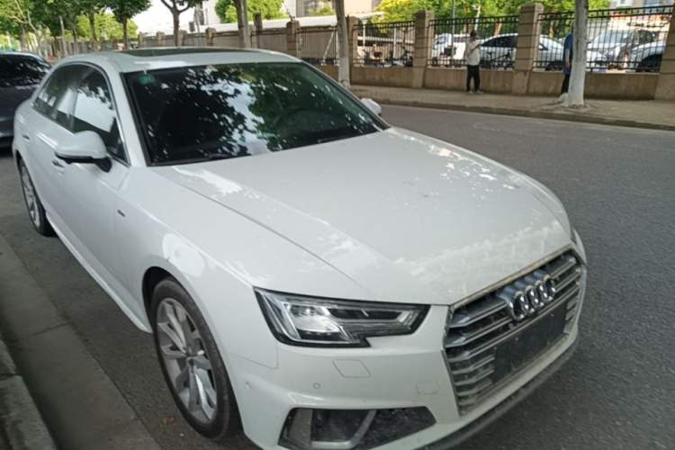 Used Audi A4L 2019 40 TFSI Fashion Version China V Front Right 45 Deg