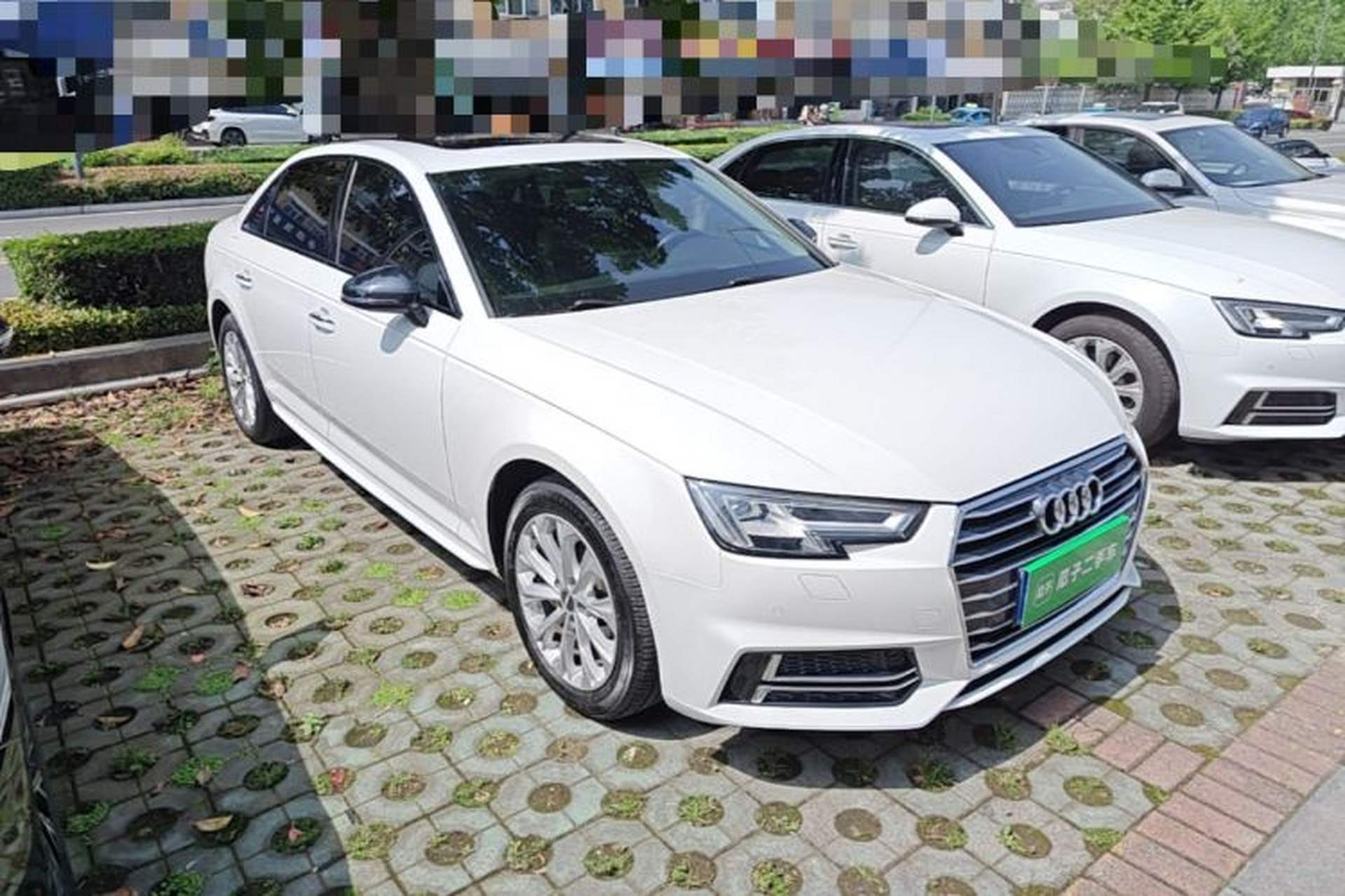 Used Audi A4L 2019 40 TFSI Ambition China VI Front Right 45 Deg