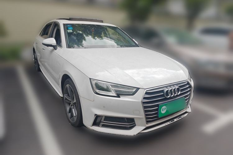 Used Audi A4L 2019 40 TFSI Ambition Version China V Front Right 45 Deg
