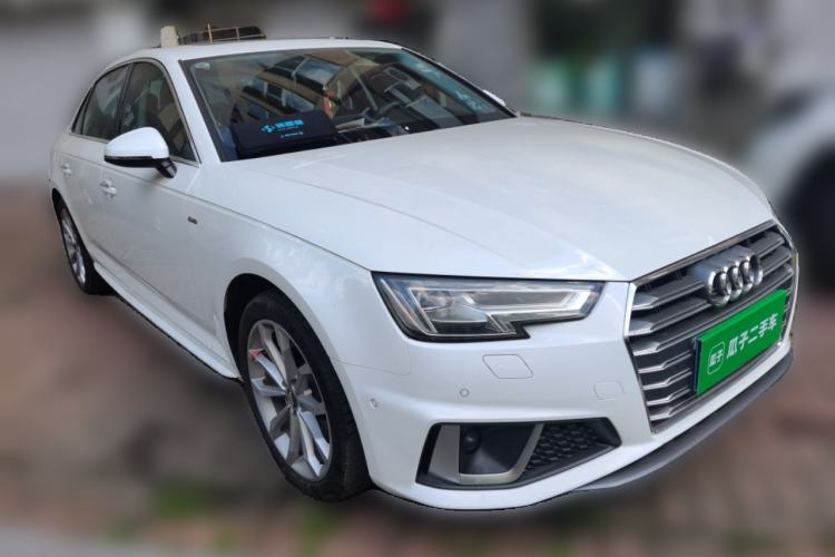 Used Audi A4L 2019 40 TFSI Fashion Version China V Front Right 45 Deg