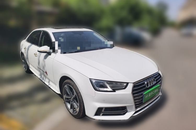 Used Audi A4L 2019 40 TFSI Ambition China VI Front Right 45 Deg