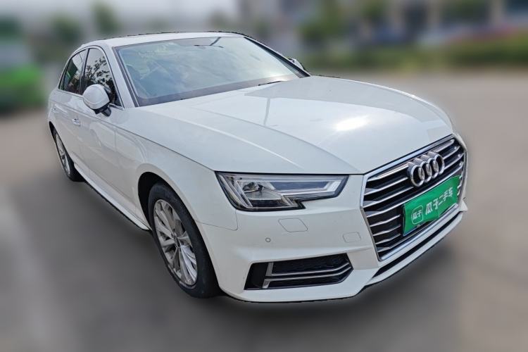 Used Audi A4L 2019 40 TFSI Ambition China VI Front Right 45 Deg