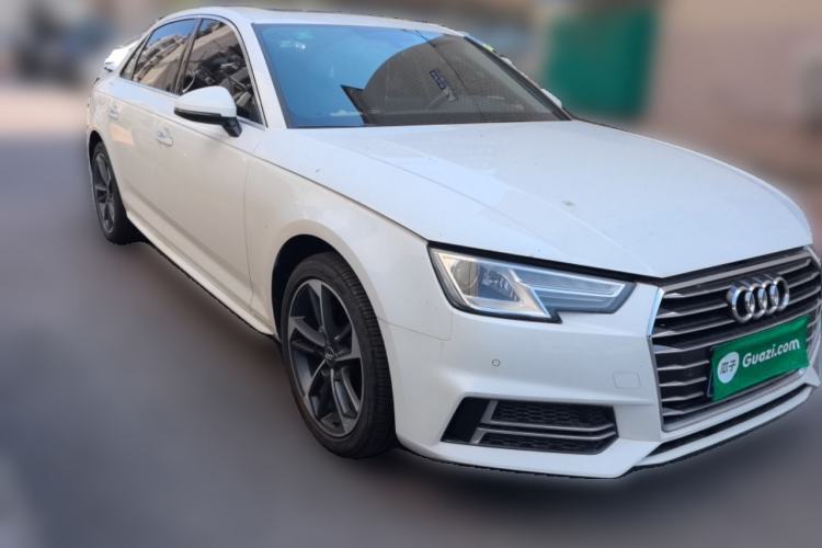 Used Audi A4L 2019 40 TFSI Ambition China VI Front Right 45 Deg