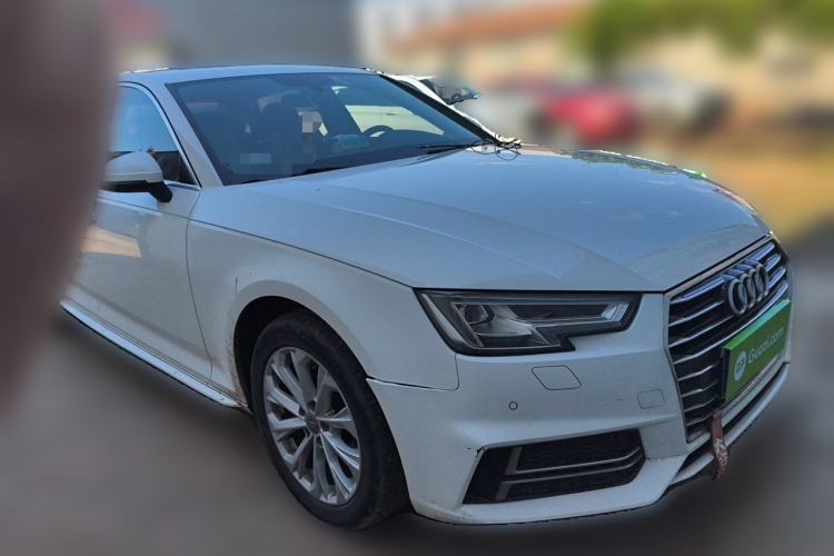 Used Audi A4L 2019 40 TFSI Ambition China VI Front Right 45 Deg