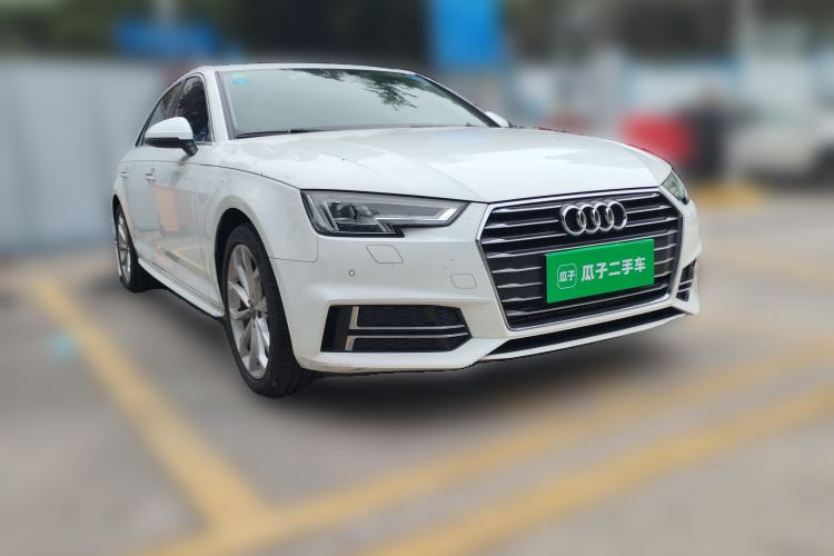 Used Audi A4L 2019 40 TFSI Ambition Version China V Front Right 45 Deg