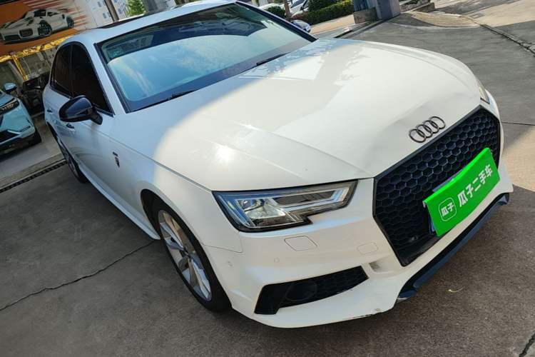 Used Audi A4L 2019 40 TFSI Fashion Version China V Front Right 45 Deg