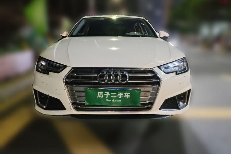 Used Audi A4L 2019 40 TFSI Fashion Edition China VI Emission Standard Front