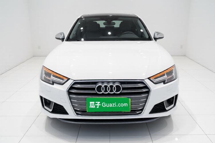 Used Audi A4L 2019 40 TFSI Fashion Edition China VI Emission Standard Front