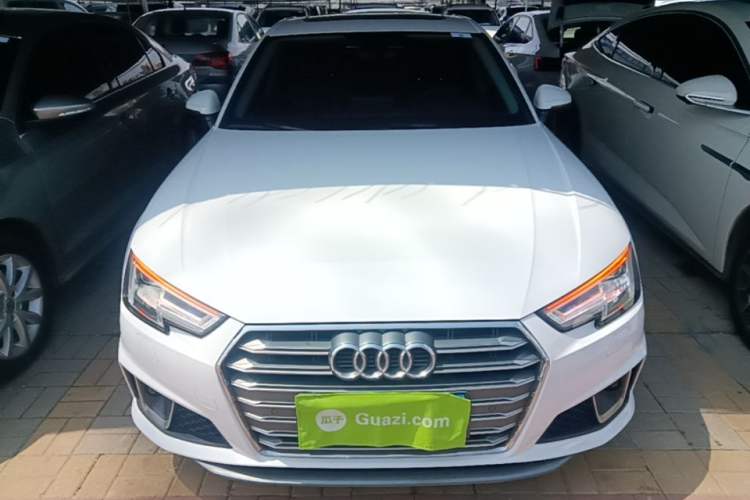Used Audi A4L 2019 40 TFSI Fashion Edition China VI Emission Standard Front