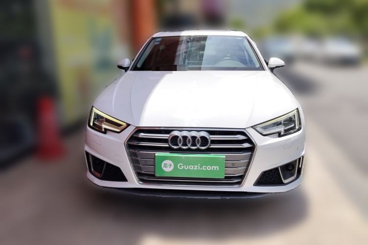 Used Audi A4L 2019 40 TFSI Fashion Edition China VI Emission Standard Front