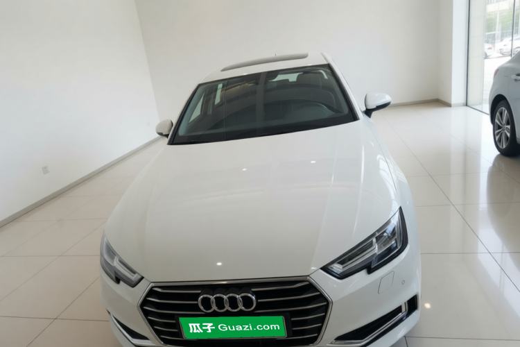Used Audi A4L 2019 40 TFSI Ambition China VI Front