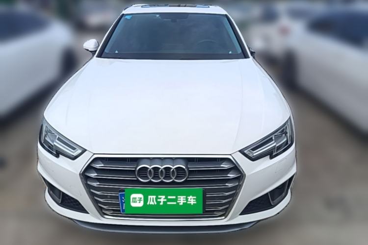Used Audi A4L 2019 40 TFSI Fashion Edition China VI Emission Standard Front