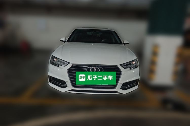 Used Audi A4L 2019 40 TFSI Ambition China VI Front