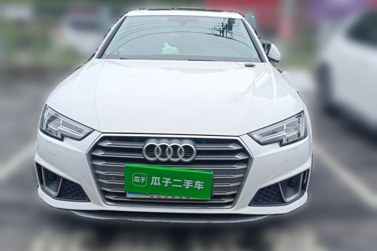 Used Audi A4L 2019 40 TFSI Fashion Edition China VI Emission Standard Front