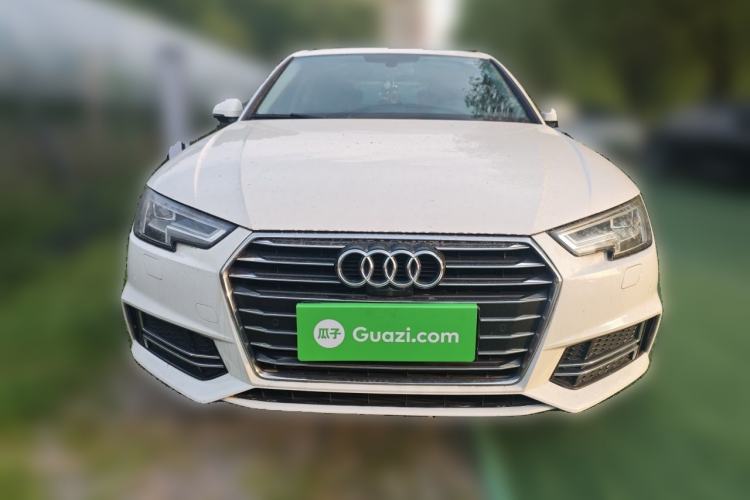 Used Audi A4L 2019 40 TFSI Ambition China VI Front