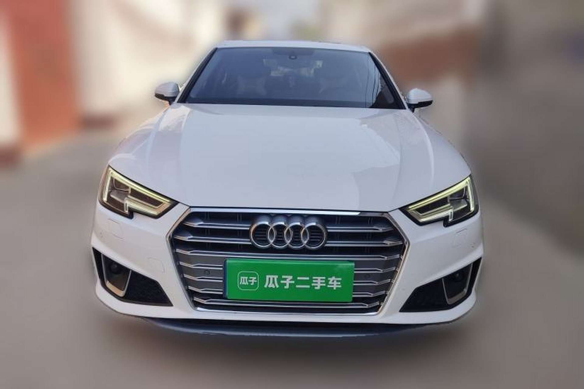 Used Audi A4L 2019 40 TFSI Fashion Edition China VI Emission Standard Front