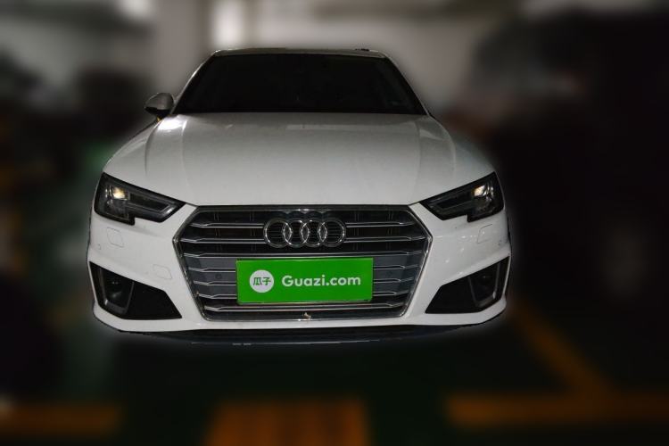 Used Audi A4L 2019 40 TFSI Fashion Edition China VI Emission Standard Front