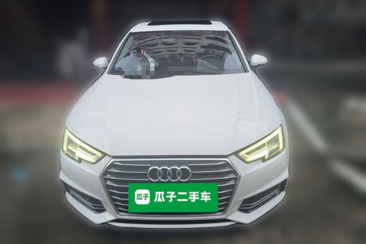 Used Audi A4L 2019 40 TFSI Ambition China VI Front