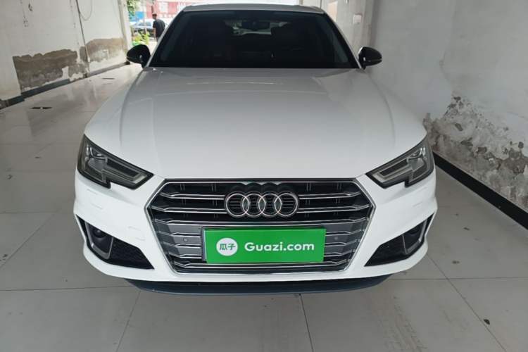 Used Audi A4L 2019 40 TFSI Ambition China VI Front