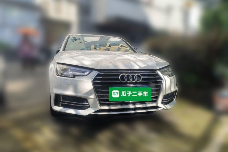 Used Audi A4L 2019 40 TFSI Ambition China VI Front