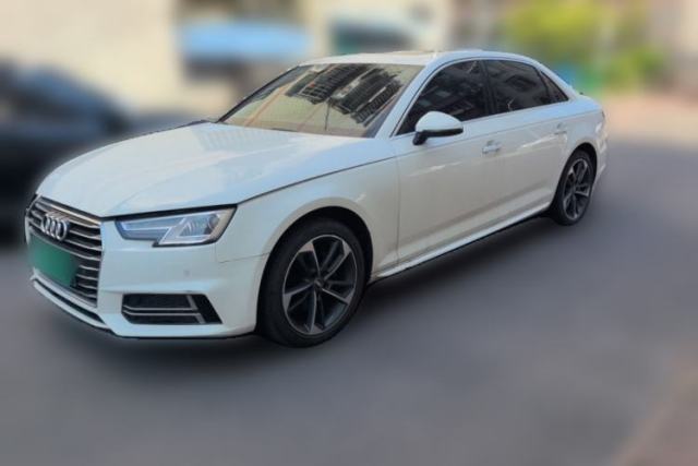 Audi A4L 2019 40 TFSI Ambition China VI مستعملة
