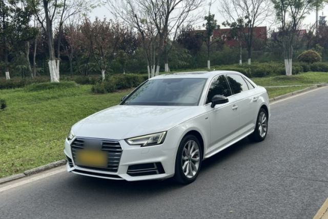 Used Audi A4L 2019 40 TFSI Fashion Edition China VI Emission Standard