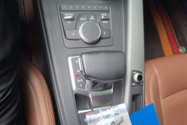 Used Audi A4L 2019 35 TFSI Ambition China V Gear Lever
