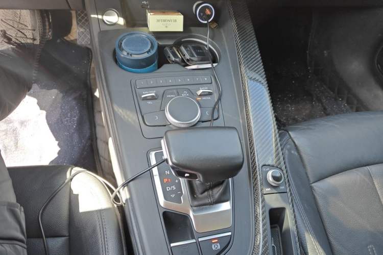 Used Audi A4L 2019 45 TFSI quattro Individual Sport Edition China V Gear Lever