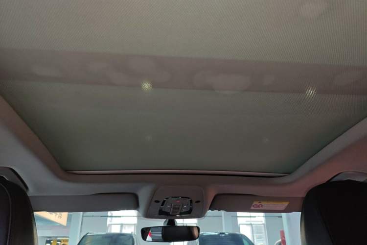 Used Audi A4L 2019 40 TFSI Fashion Edition China VI Emission Standard Headliner