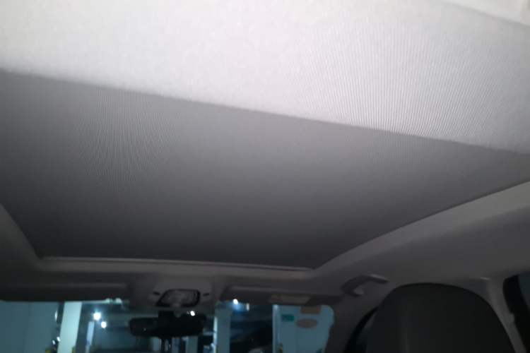 Used Audi A4L 2019 40 TFSI Fashion Edition China VI Emission Standard Headliner