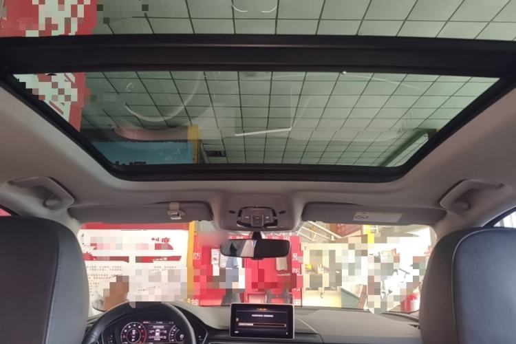 Used Audi A4L 2019 40 TFSI Fashion Edition China VI Emission Standard Headliner