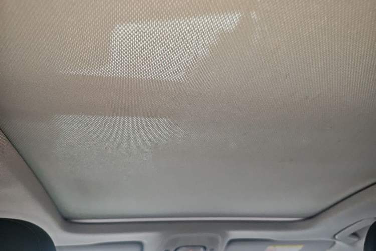 Used Audi A4L 2019 40 TFSI Fashion Edition China VI Emission Standard Headliner