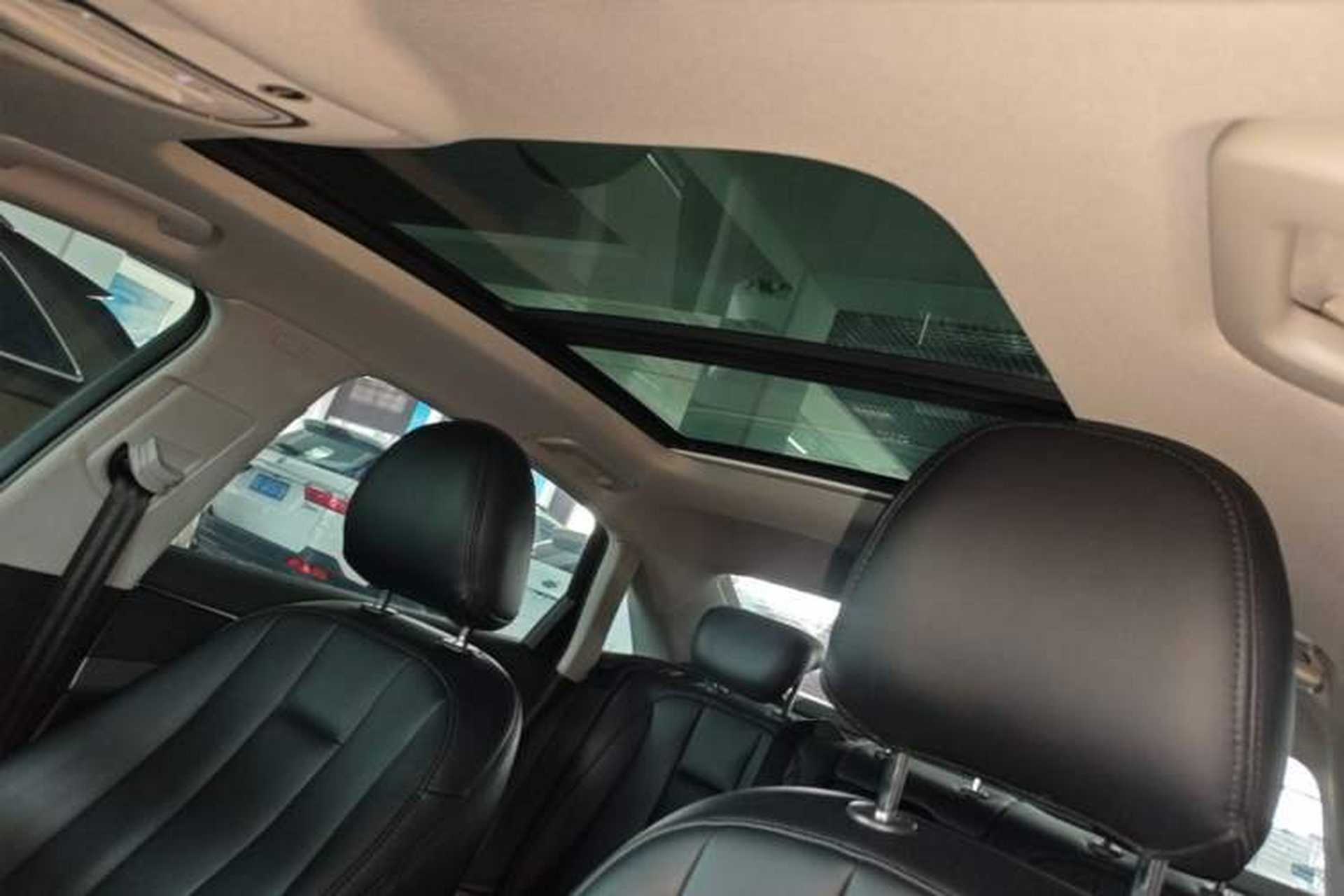 Used Audi A4L 2019 40 TFSI Ambition China VI Headliner