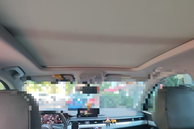 Used Audi A4L 2019 40 TFSI Fashion Edition China VI Emission Standard Headliner