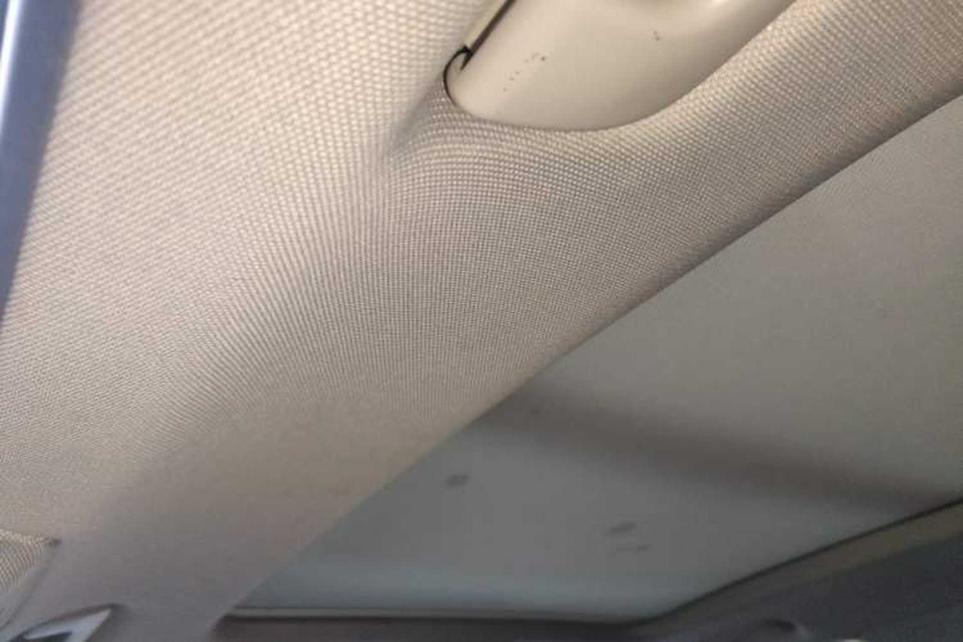 Used Audi A4L 2019 40 TFSI Fashion Edition China VI Emission Standard Headliner