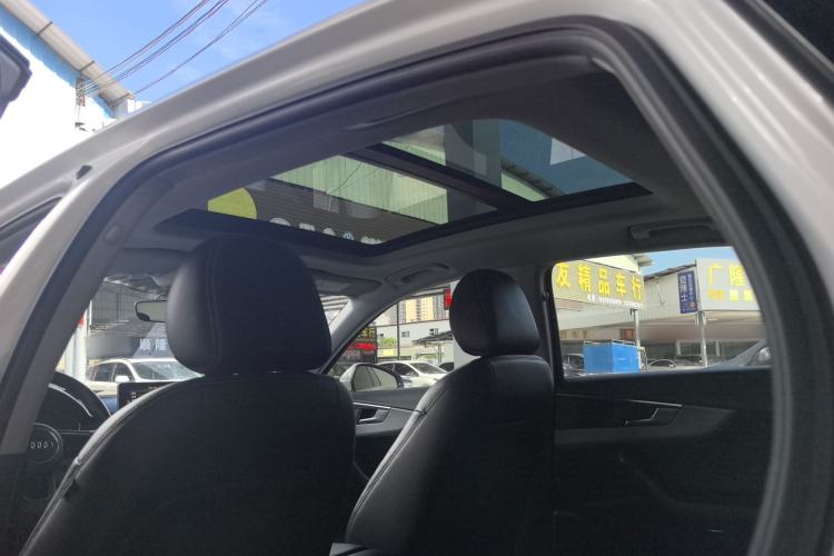 Used Audi A4L 2019 40 TFSI Ambition Version China V Headliner