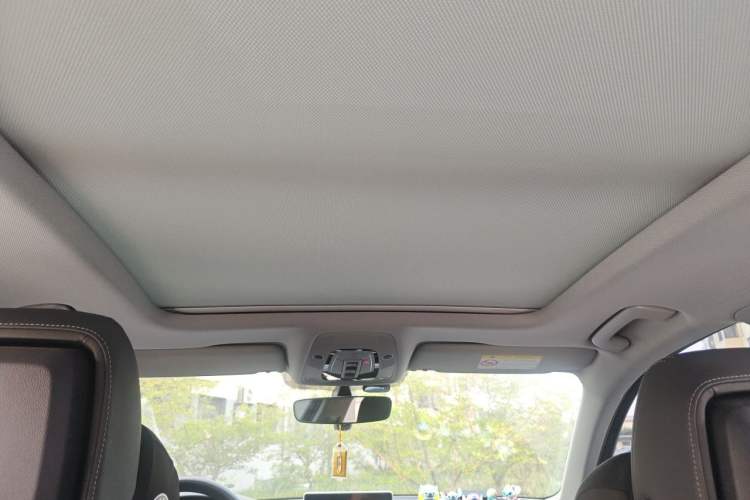 Used Audi A4L 2019 40 TFSI Fashion Edition China VI Emission Standard Headliner