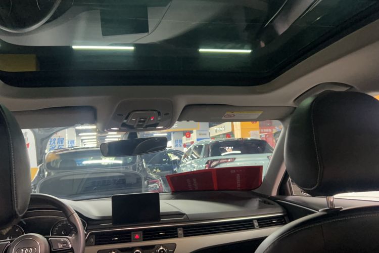 Used Audi A4L 2019 40 TFSI Ambition Version China V Headliner