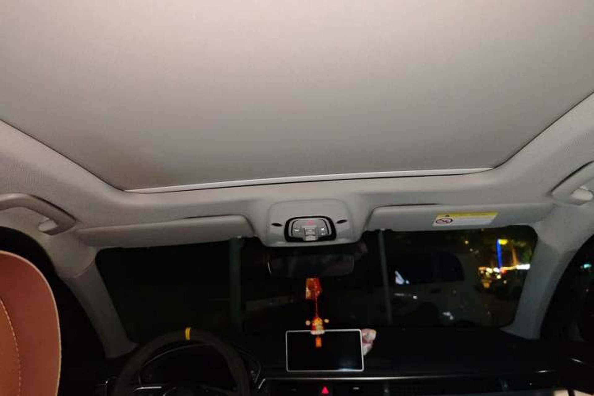 Used Audi A4L 2019 40 TFSI Fashion Edition China VI Emission Standard Headliner