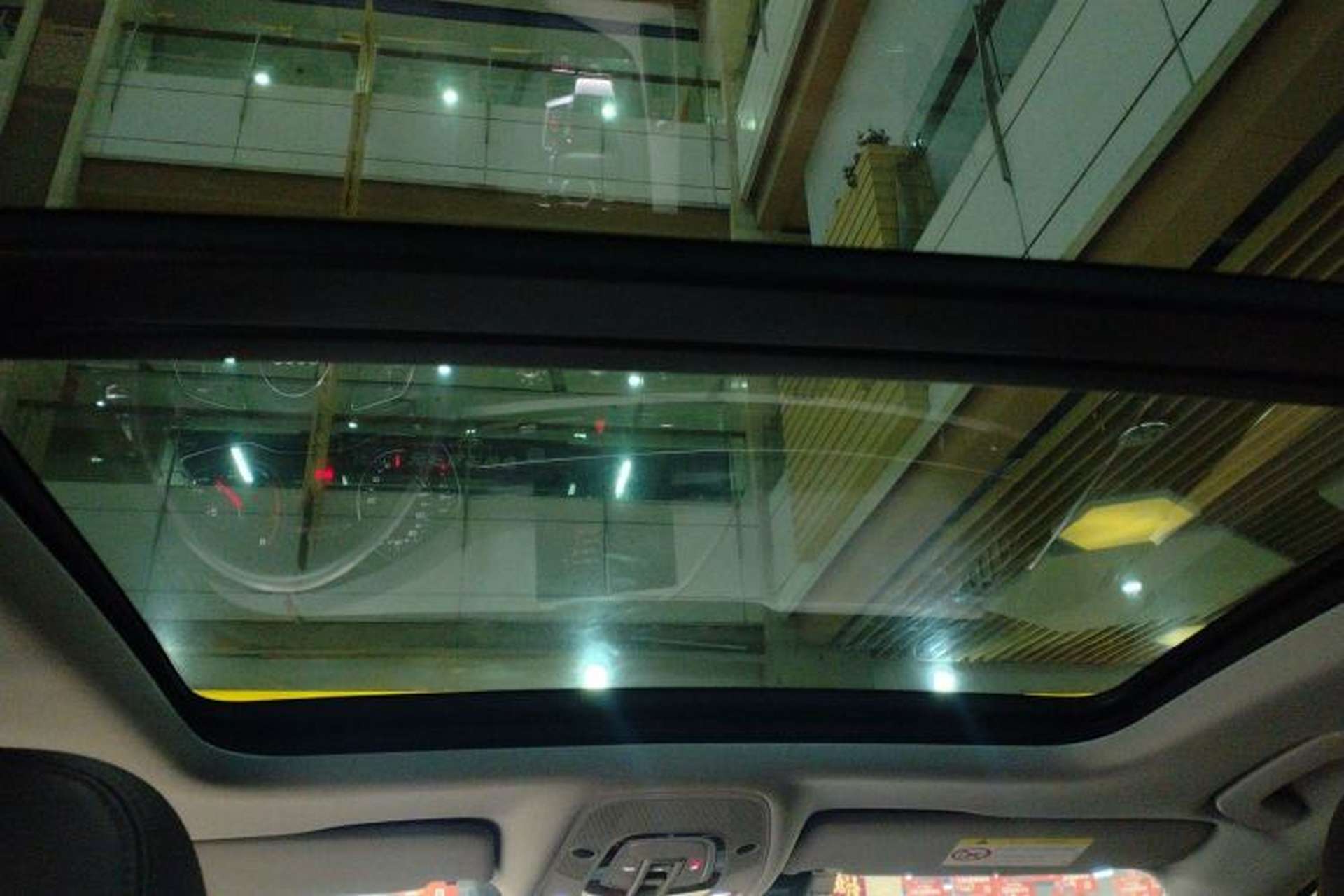 Used Audi A4L 2019 40 TFSI Ambition China VI Headliner