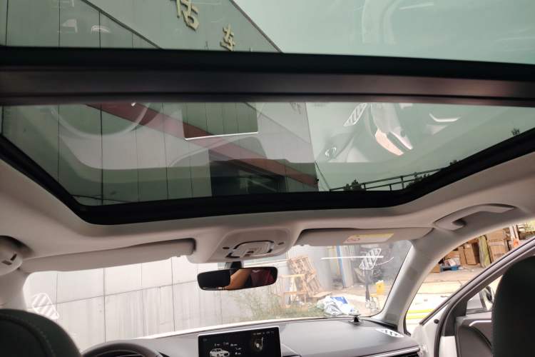 Used Audi A4L 2019 40 TFSI Ambition China VI Headliner